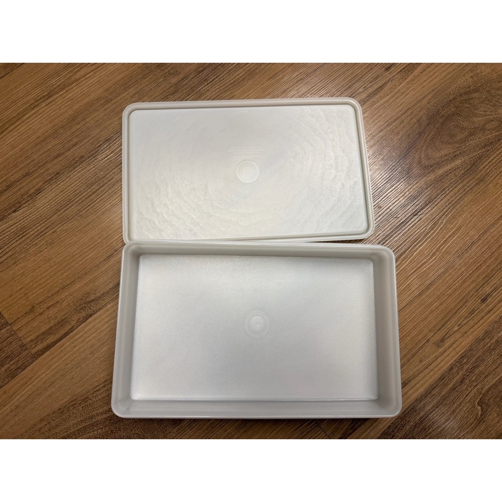 Vtg 70s Tupperware Sheer Frost Deli Bacon Container 794-5 Meats 7 X 11.5 X 2 in - Picture 2 of 5